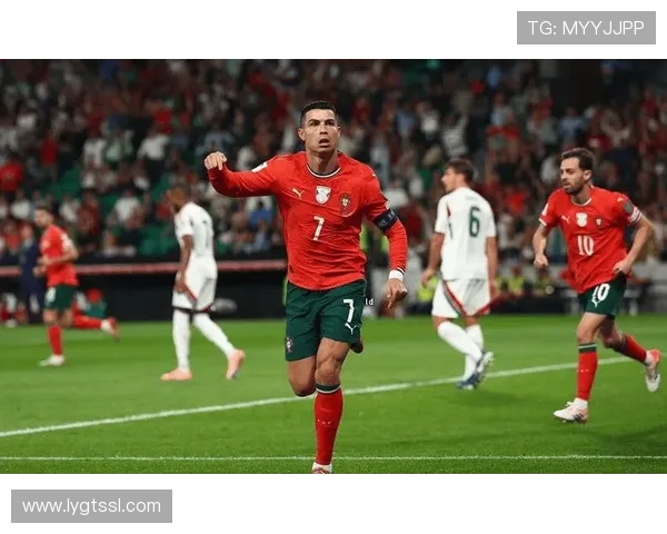 利物浦足球明星C罗的传奇故事与辉煌成就揭秘