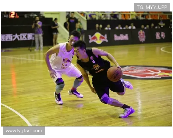 重庆篮球队在城市联赛中的默契配合与战术执行分析