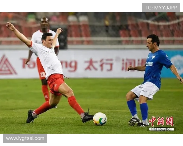 全球足球巨星盘点谁是当今足坛的真正明星与传奇